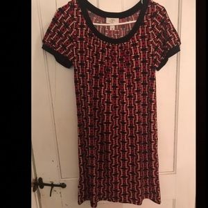 Red patterned shift dress